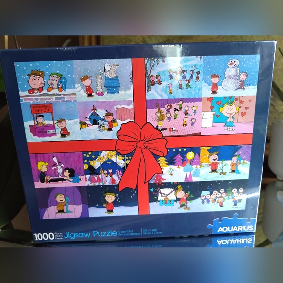 SEALED & NEW! 1000 PIECE CHARLIE BROWN CHRISTMAS PUZZLE 1000pc - Picture 2 of 8